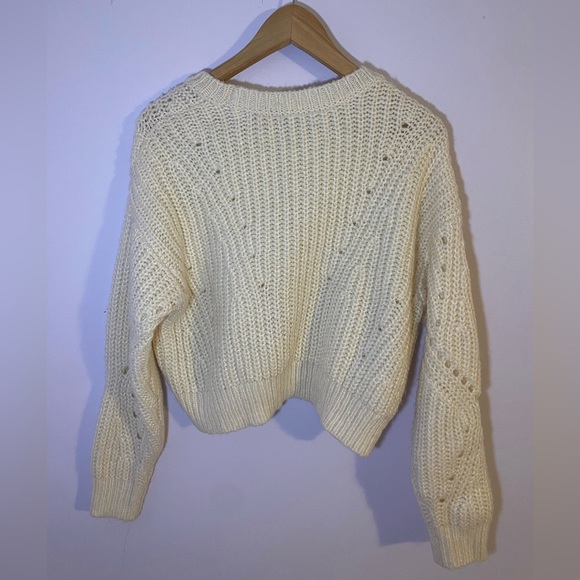 Kendall & Kylie sweater - Picture 2 of 3